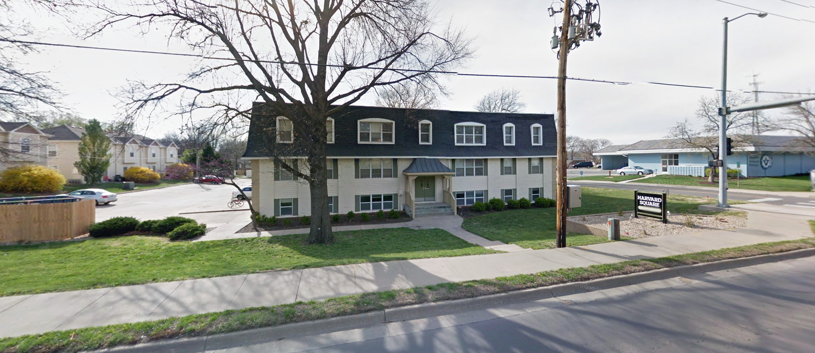 Harvard Square Apartments exterior view in Lawrence, Kansas
